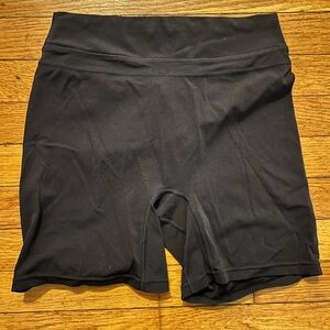 Black High Waited Biker Shorts